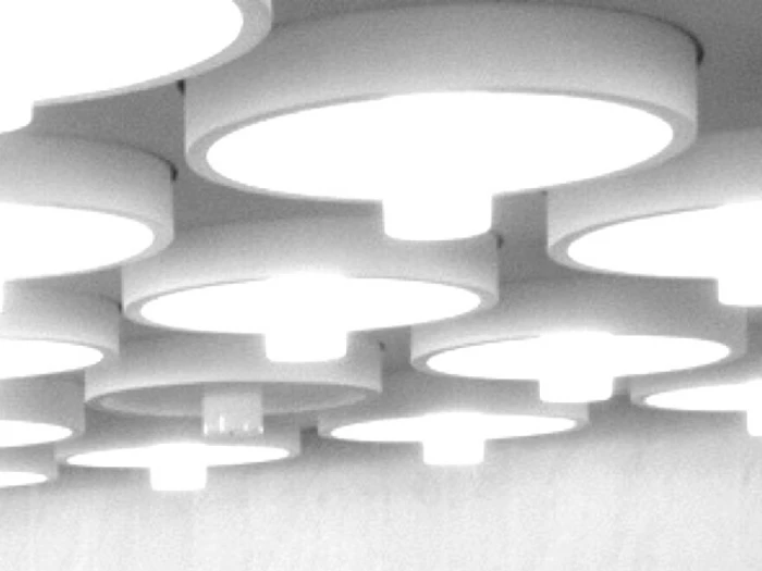 Das Oberlicht in der vorgefundenen Schalterhalle